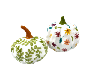 Pittsford Fall Floral Gourds